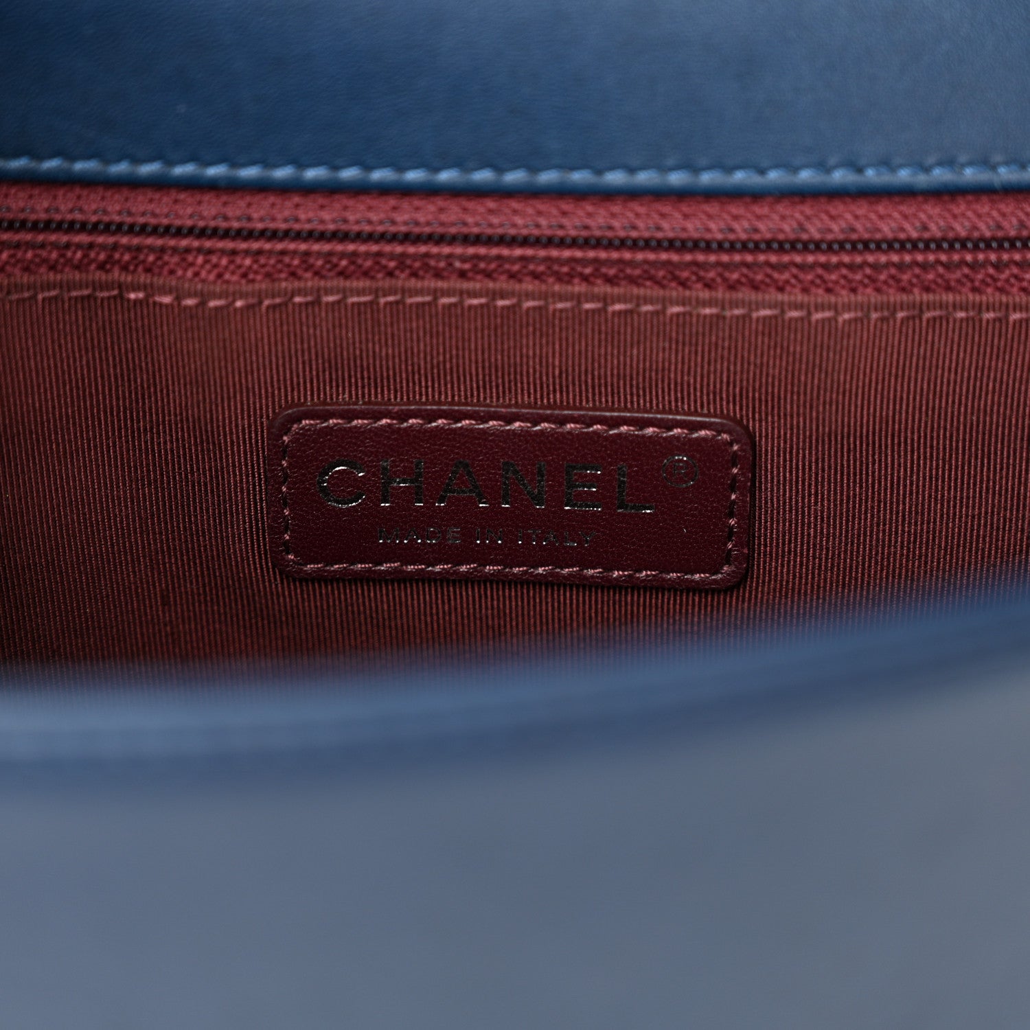 Chanel Wrinkled Lambskin Chevron Quilted New Medium Boy Flap Navy Blue 6 of 12