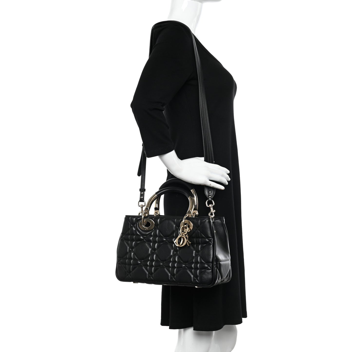 Calfskin Cannage Medium The Lady 95.22 Black