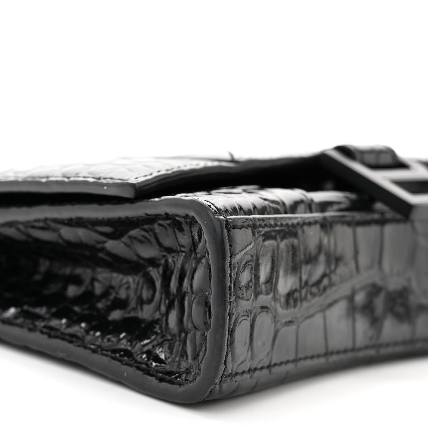 Shiny Calfskin Monochrome Crocodile Embossed Hourglass Chain Bag Black