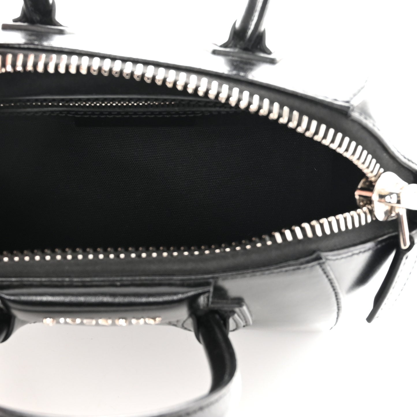 Shiny Lord Calfskin Mini Antigona Black