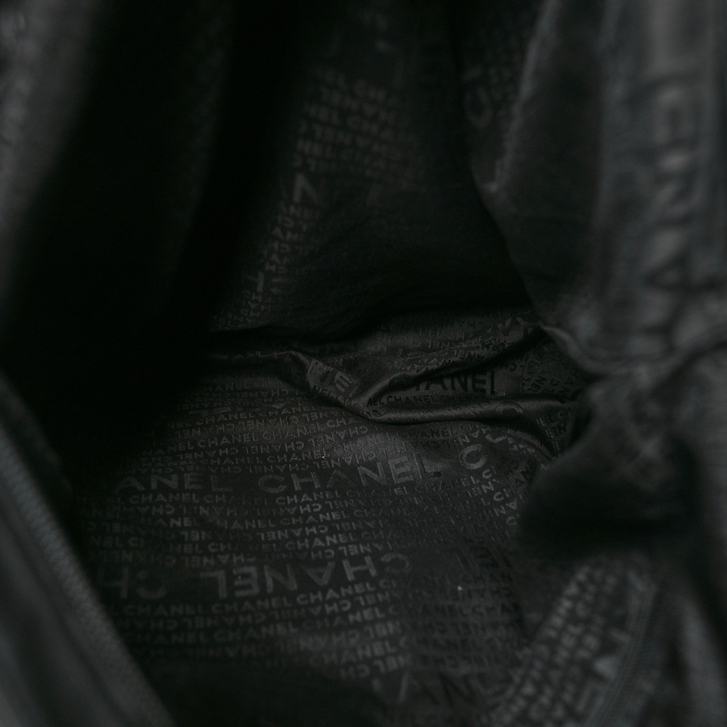 Lambskin Large Ultimate Soft Tote Black