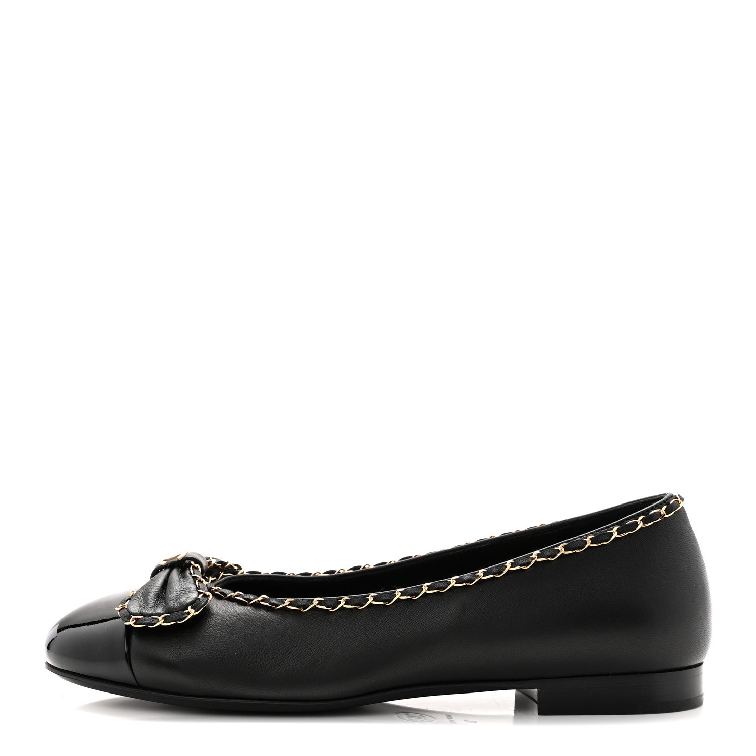 CHANEL COCO Mark Ribbon flat shoes pumps #36.5C Patent leather Black Used women- Pre-Owned CHANEL COCO Mark Ribbon flat shoes pumps #36.5C Patent leather Black Used women- Pre-Owned