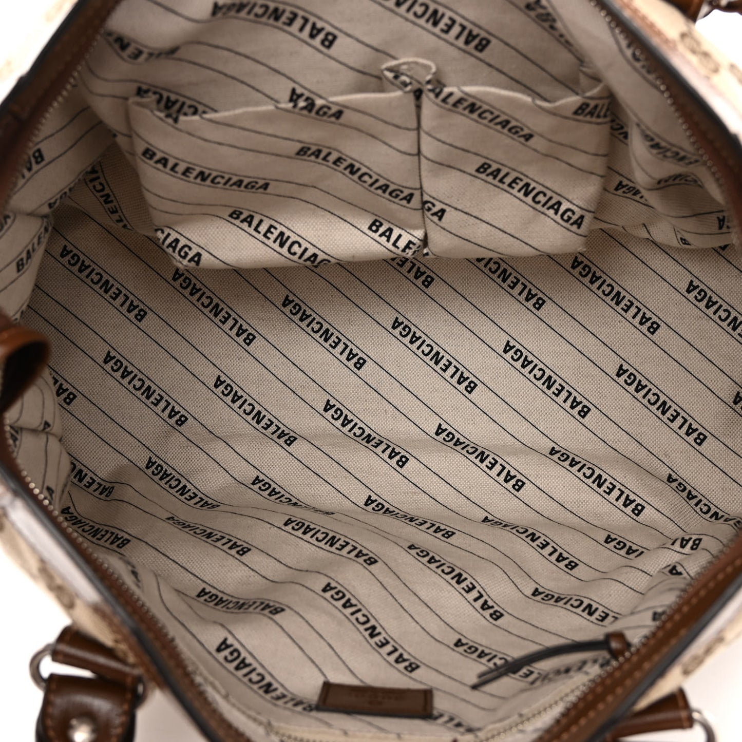 X GUCCI GG Monogram Azalea Calfskin Neo Classic Silver Hardware Medium City Beige Ebony Brown Sugar