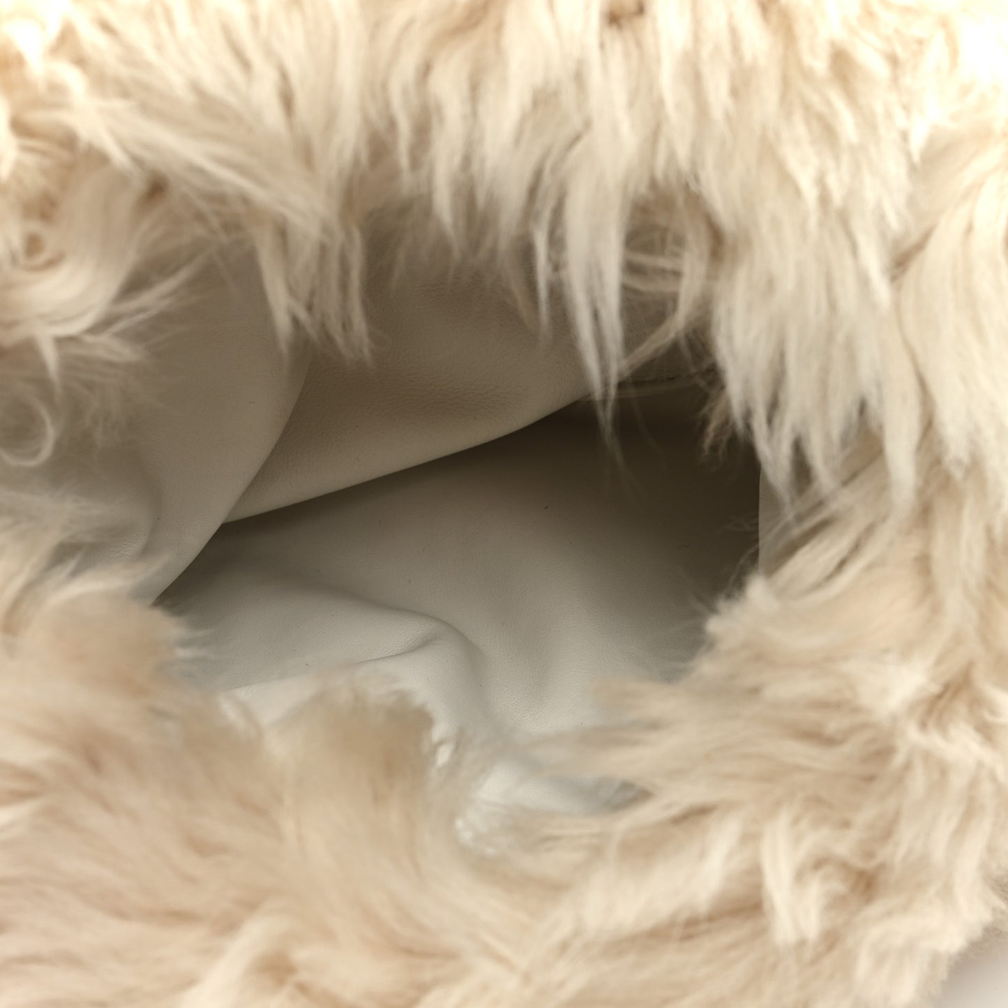 Shearling Lambskin The Pouch Chain White