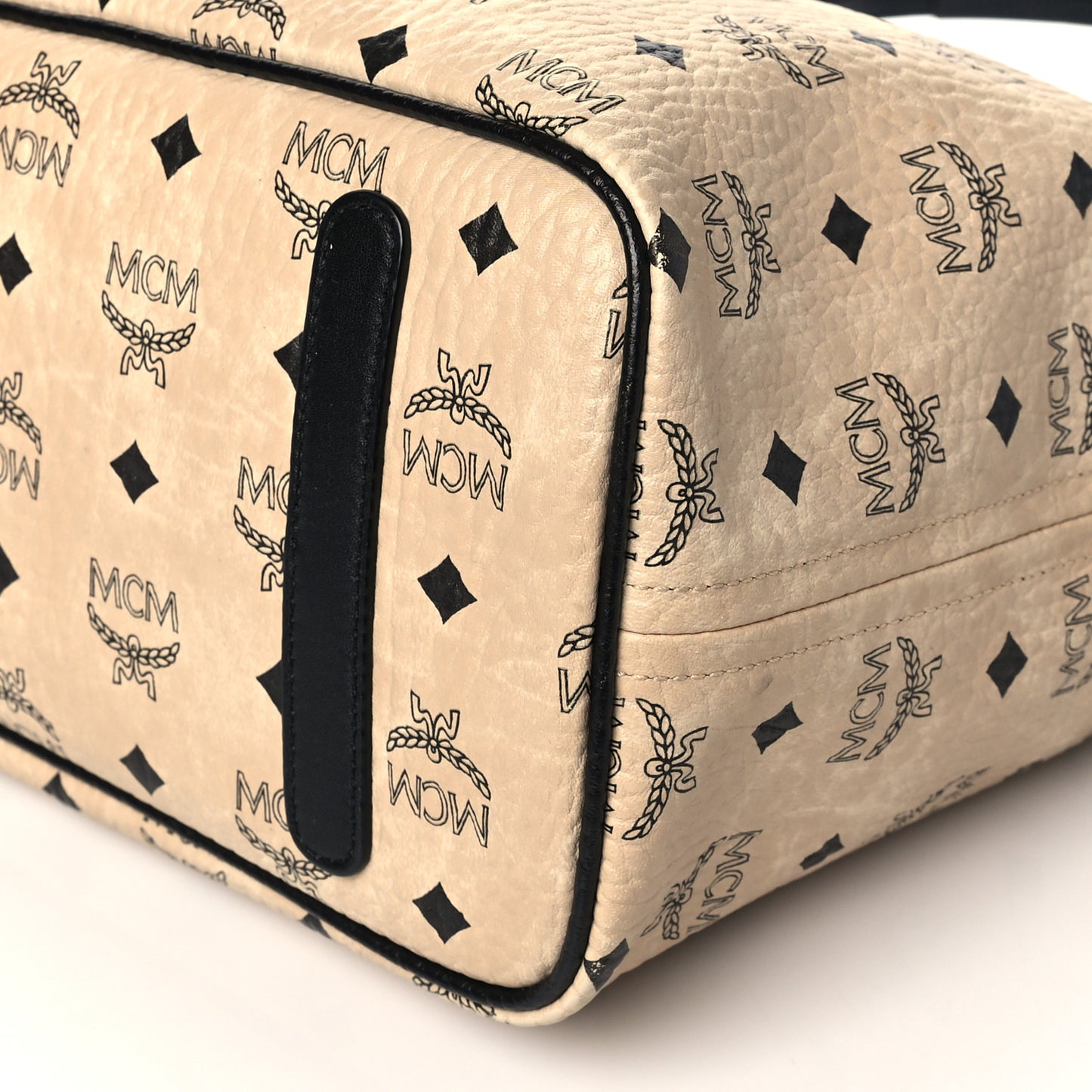 Visetos Medium Liz Reversible Shopper Tote Beige