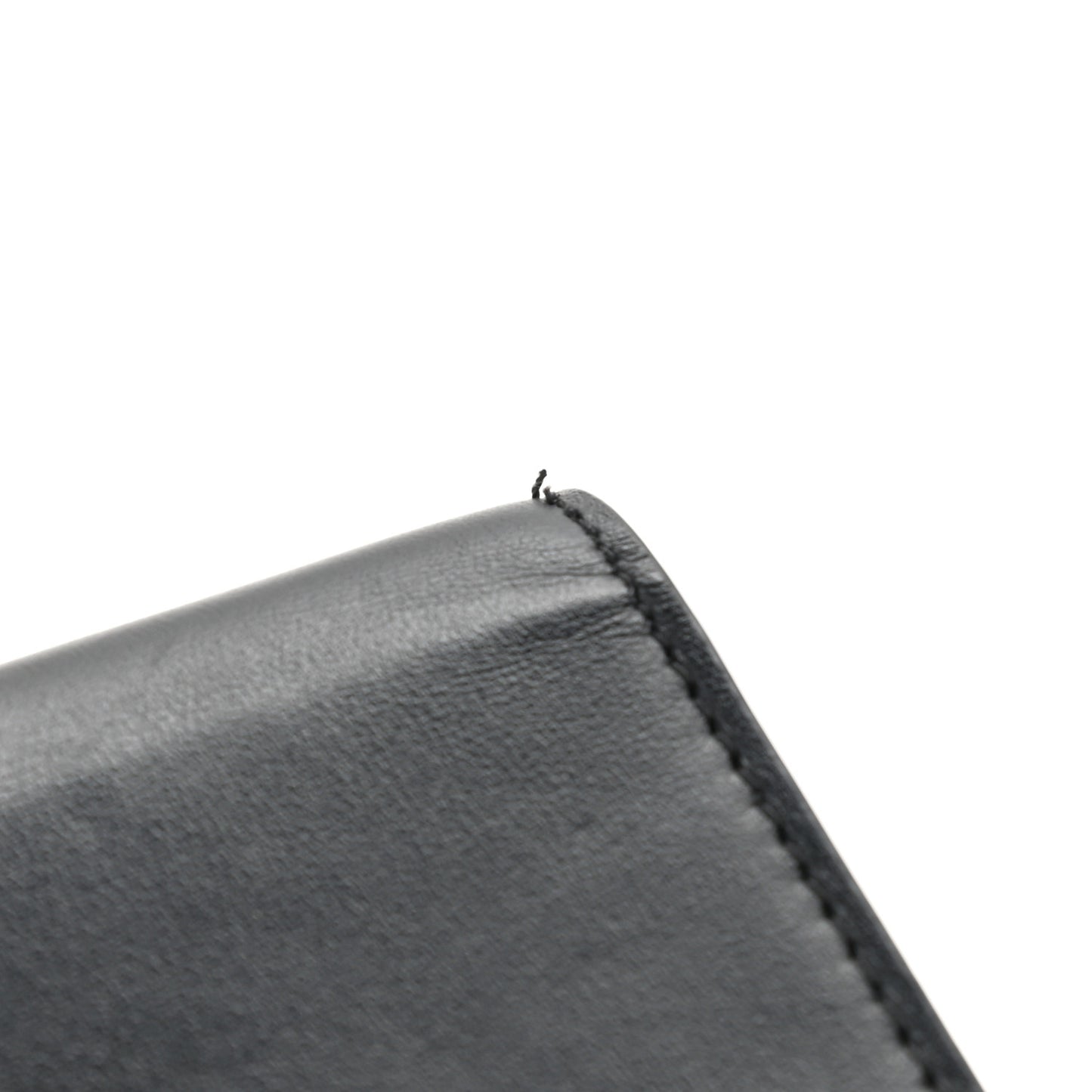 Vitello Mini Virtus Chain Clutch Black
