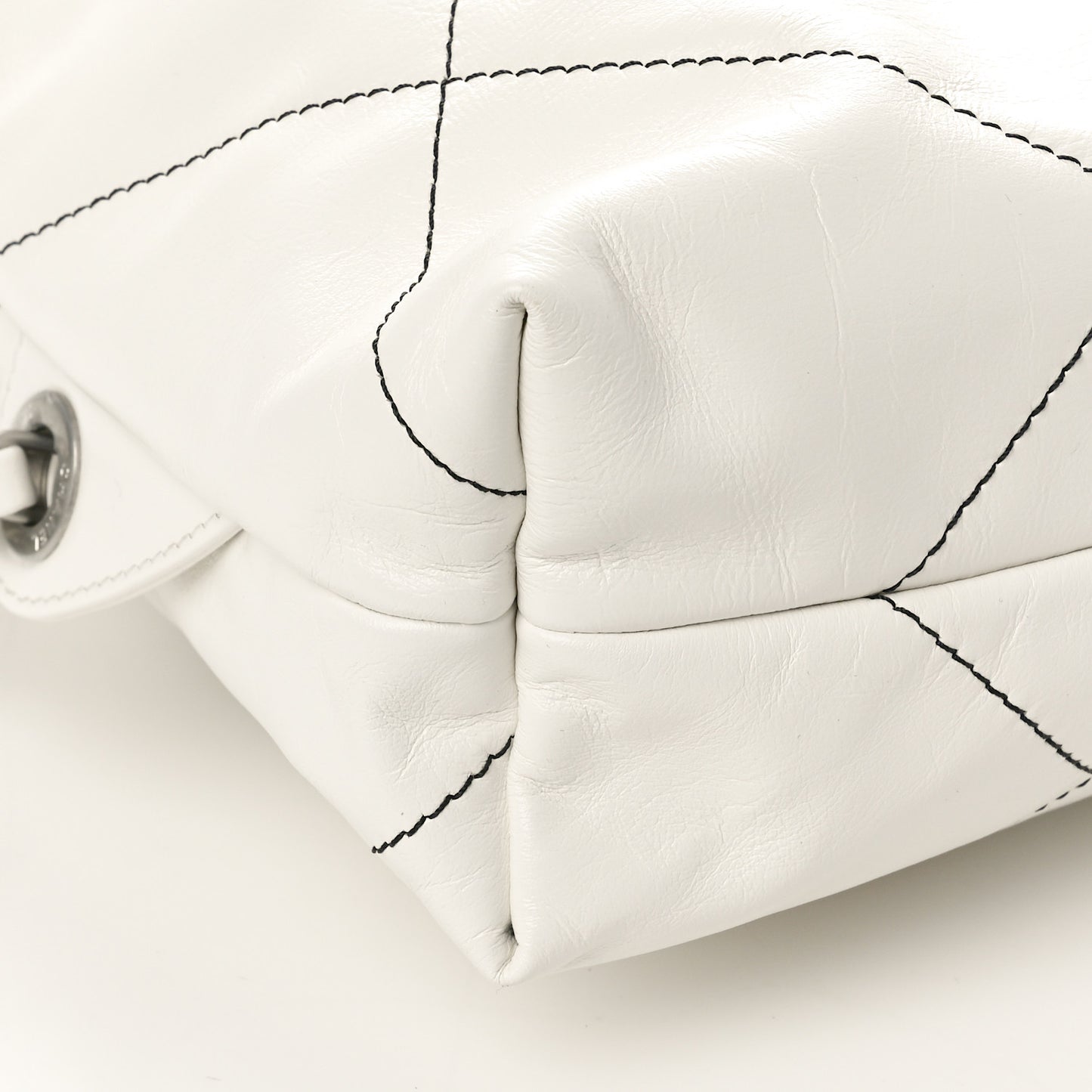 Shiny Calfskin Quilted Chanel 22 Backpack White Black
