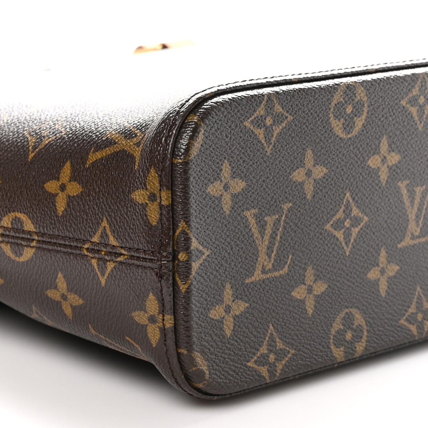 Monogram Luco