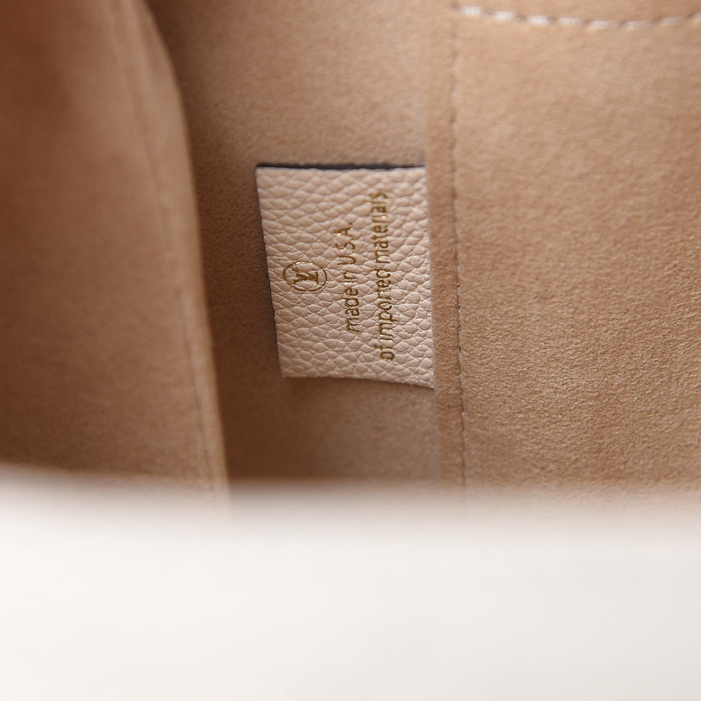 Empreinte Marignan Creme Caramel