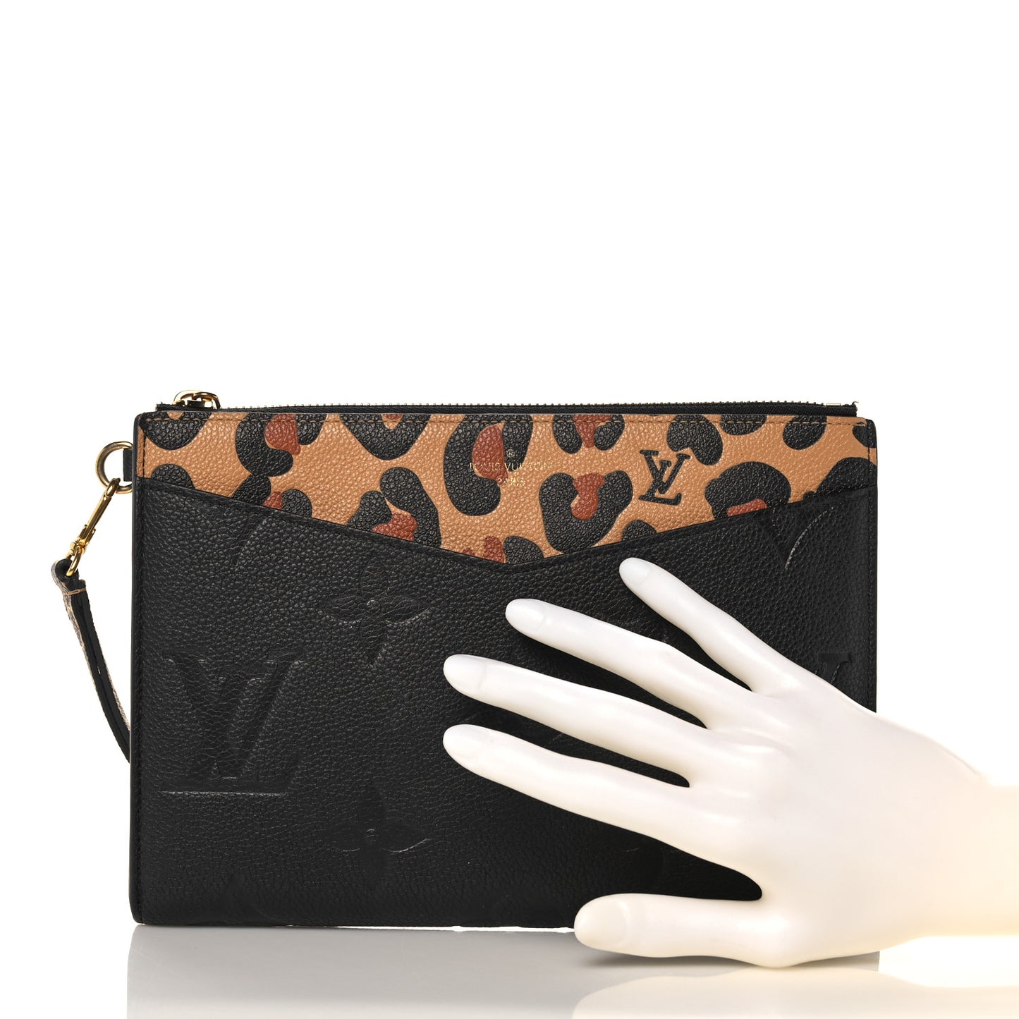 Empreinte Monogram Giant Wild at Heart Pochette Melanie MM Black