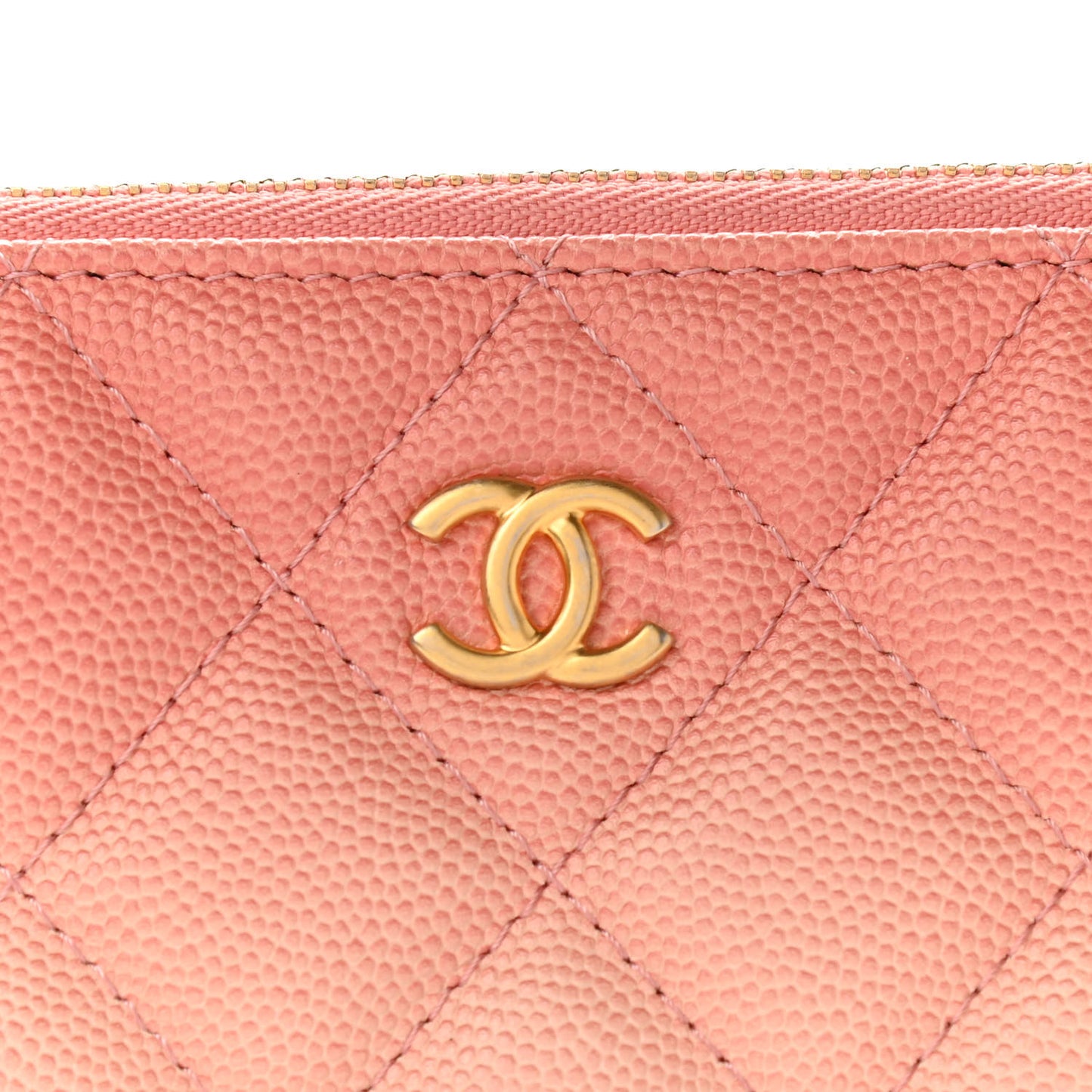 Caviar Quilted Ombre Medium Cosmetic Case Coral