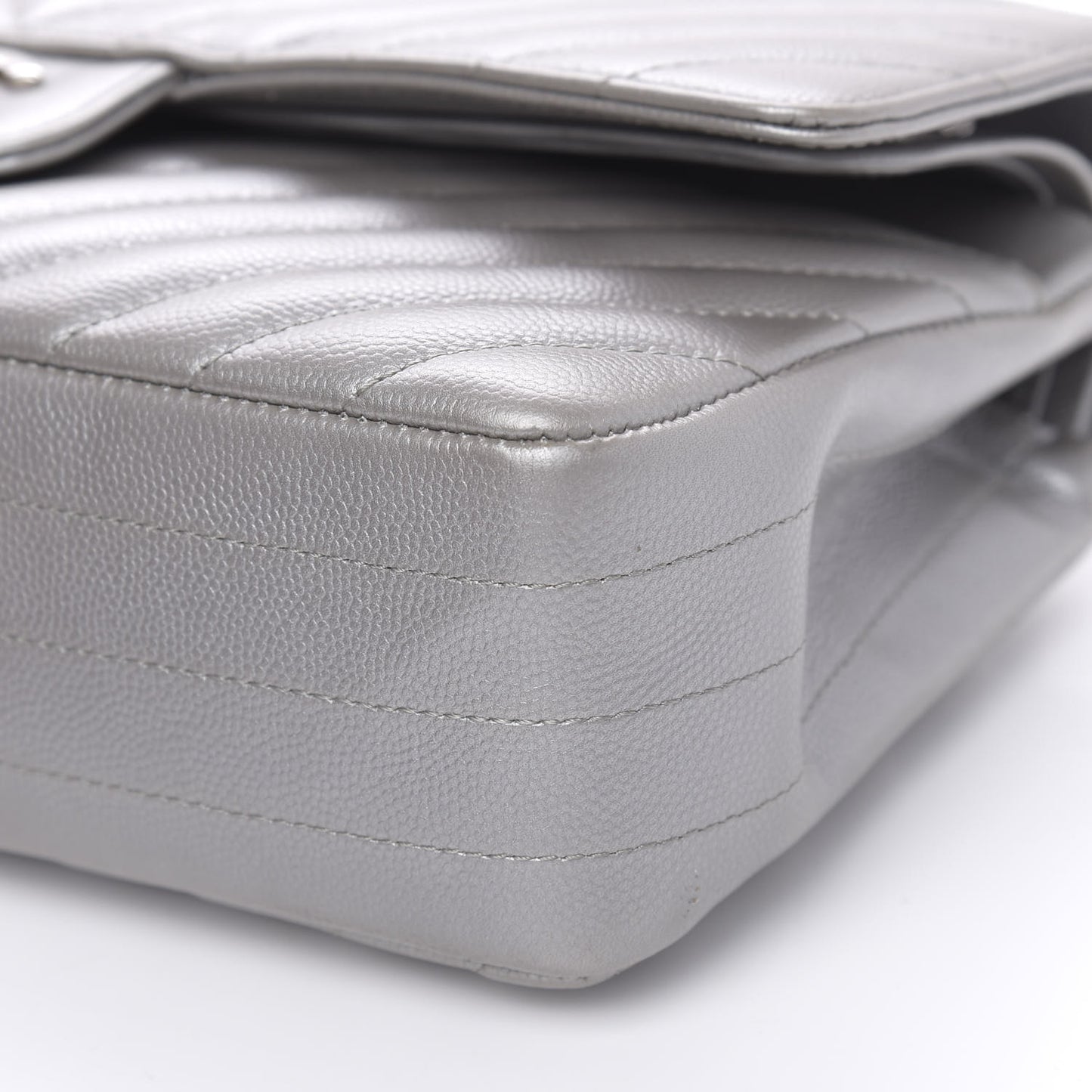 Metallic Caviar Chevron Quilted Medium Double Flap Silver