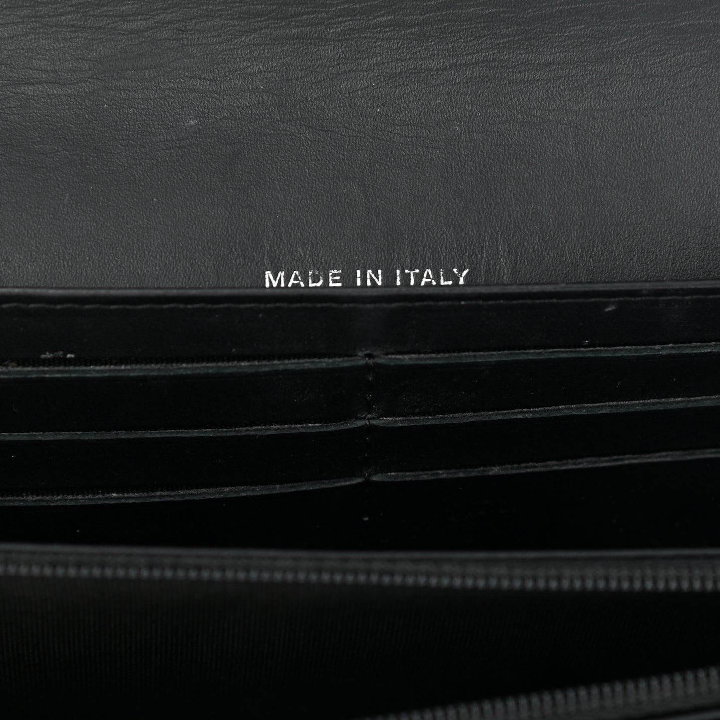 Caviar Timeless CC Large Gusset Flap Wallet Black