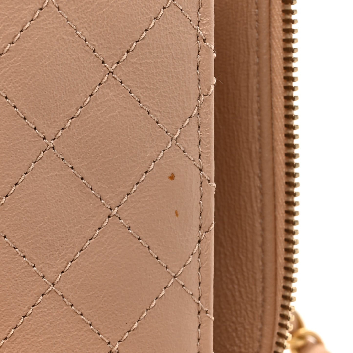 Caviar Quilted Large CC Filigree Vanity Case Beige