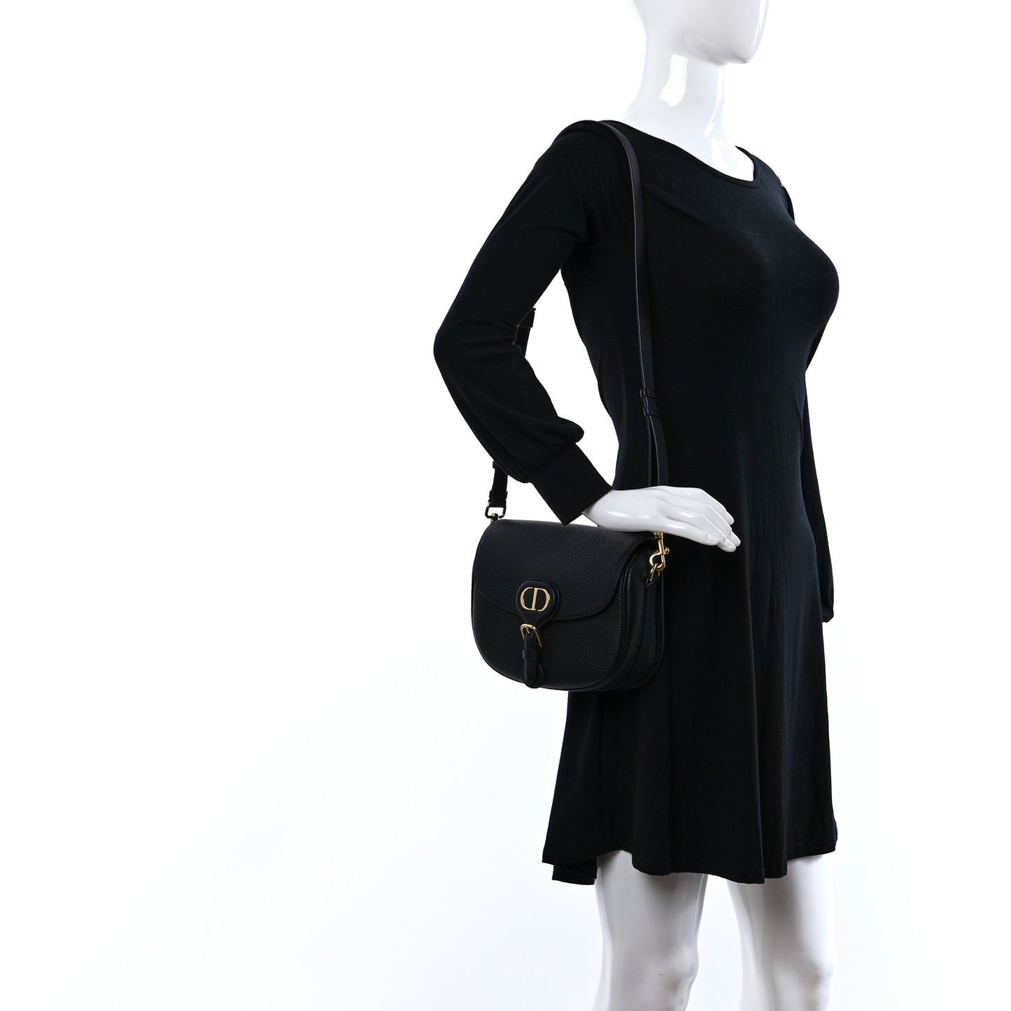 Grained Calfskin Medium Bobby Flap Black