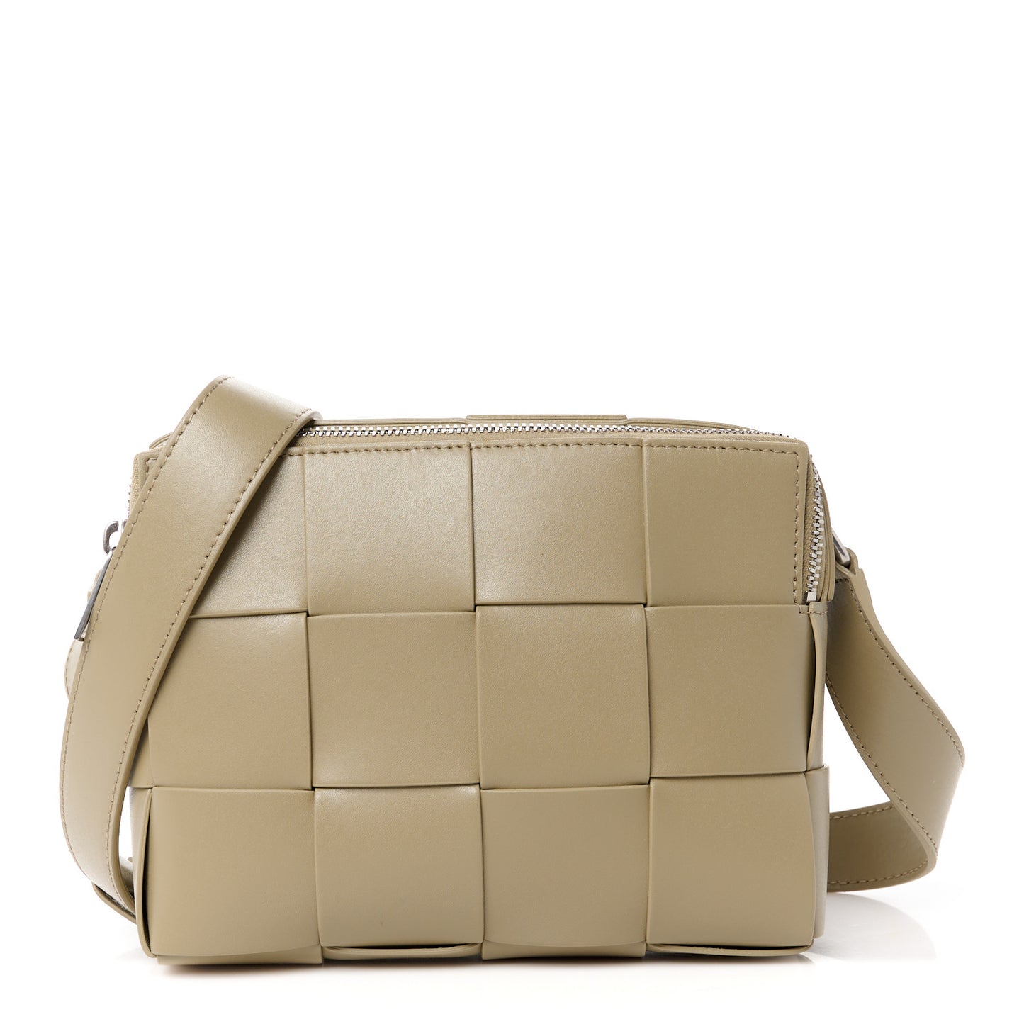 Calfskin Maxi Intrecciato Cassette Camera Bag Taupe