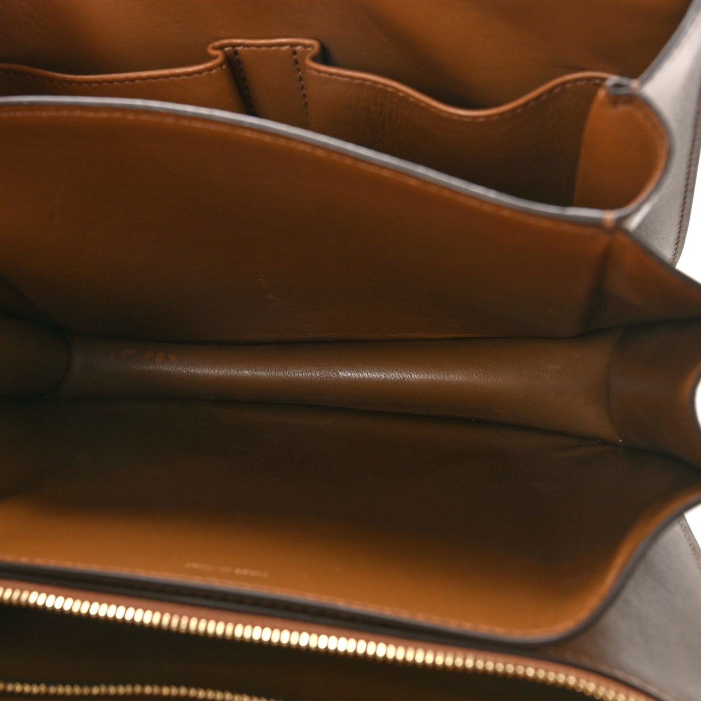 Smooth Calfskin Medium Classic Box Flap Bag Camel