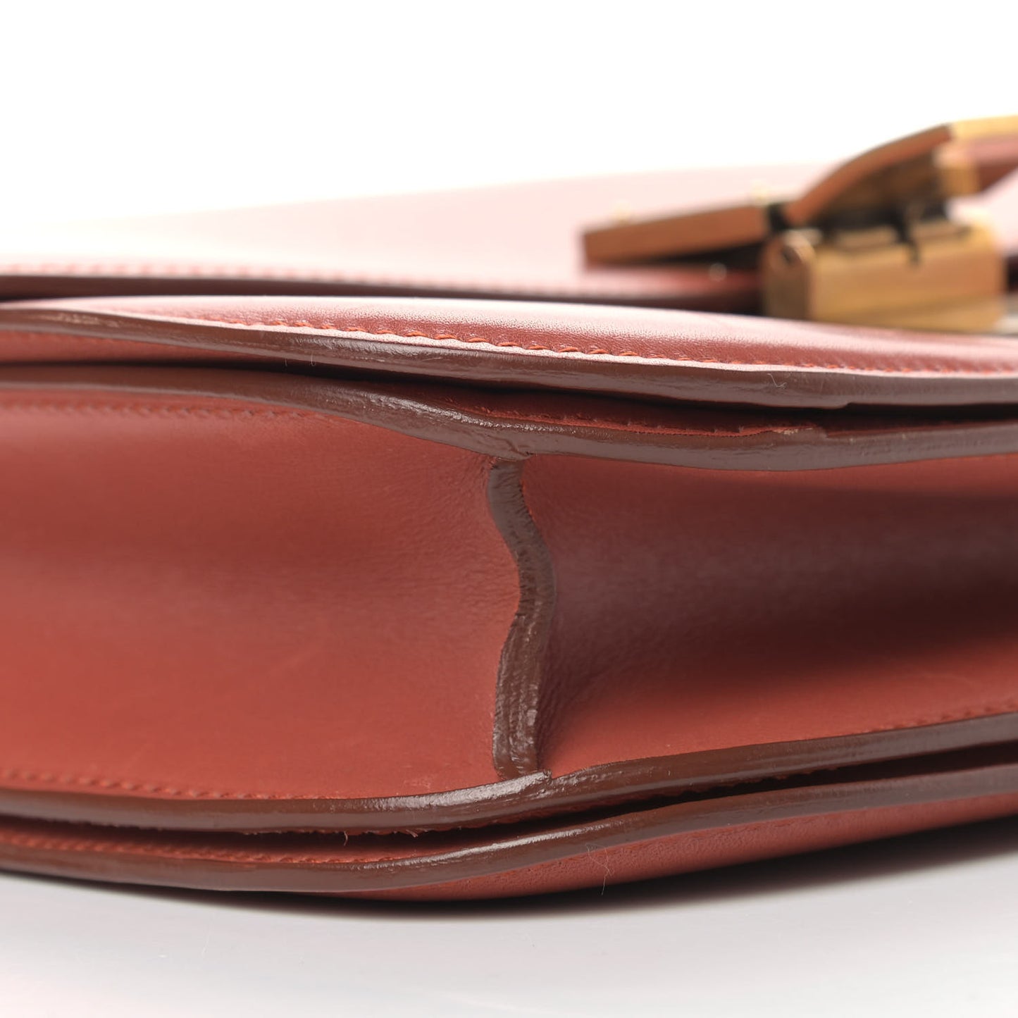 Box Calfskin Medium Classic Box Flap Bag Lipstick