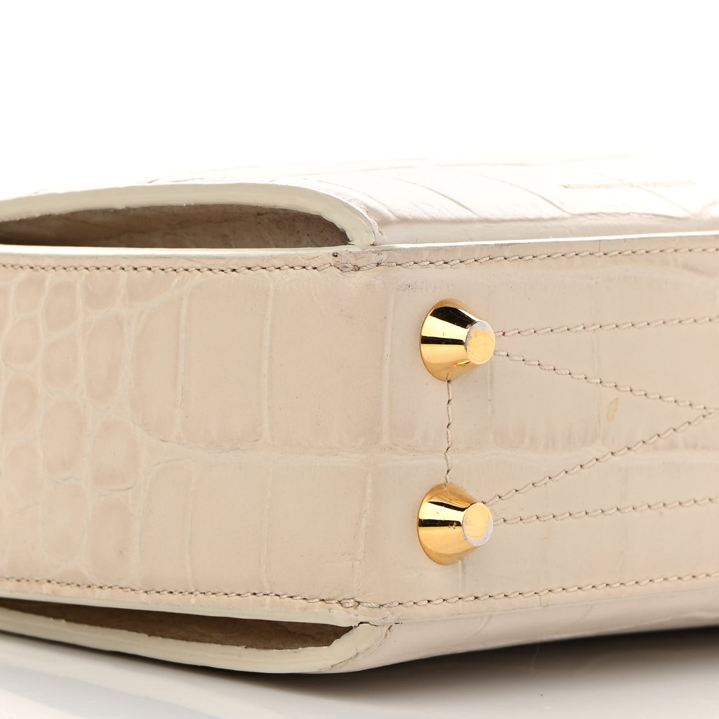 Calfskin Crocodile Embossed Box Shoulder Bag 16 Cream