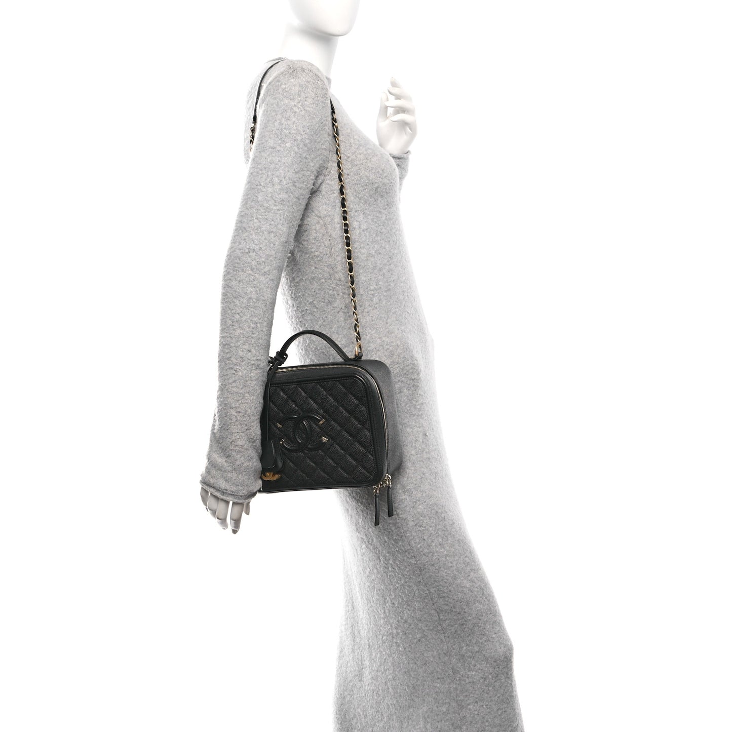 Caviar Quilted Large CC Filigree Vanity Case Black