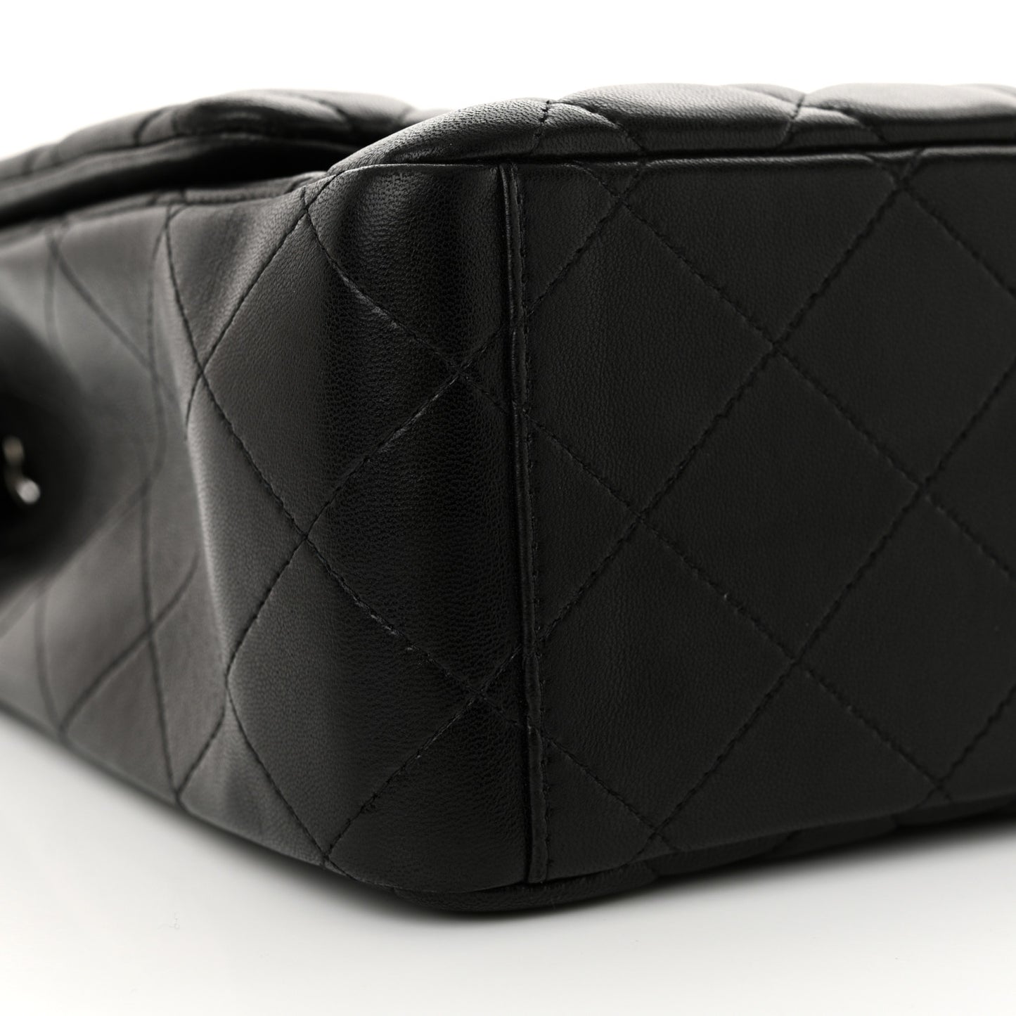 Lambskin Quilted Maxi Single Flap Black