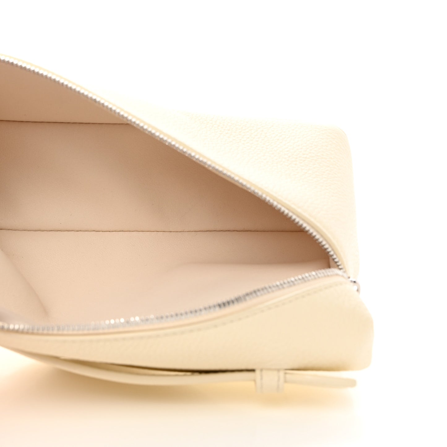 Grained Calfskin L19 Extra Pocket Pouch Whisper White