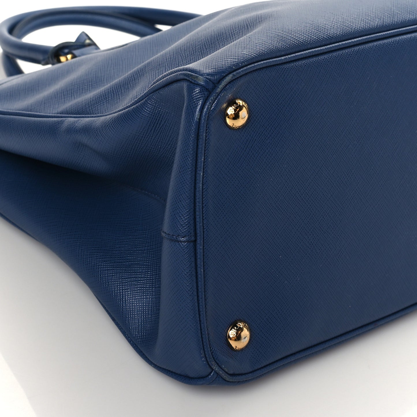 Saffiano Medium Galleria Double Zip Tote Baltico