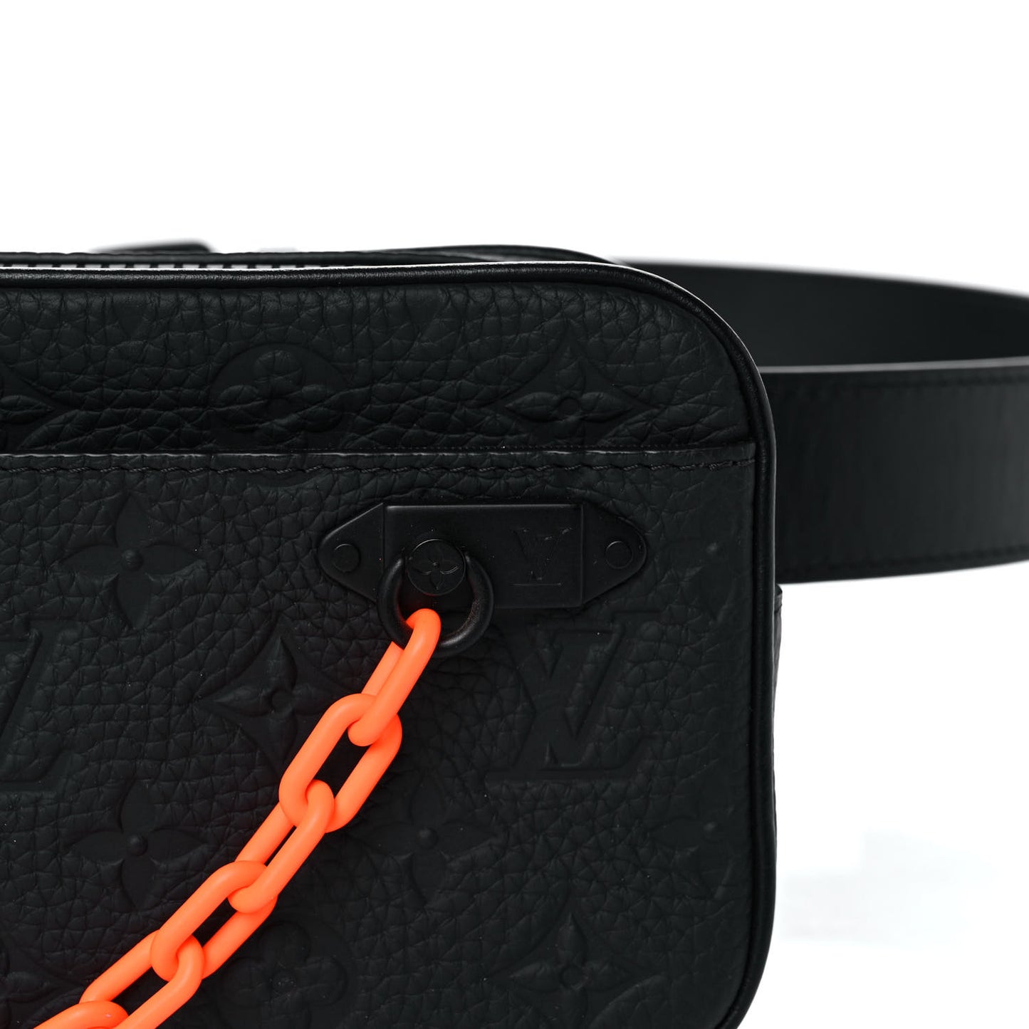 Taurillon Monogram Uniformes Solar Ray Soft Pochette Volga Belt Bag Black