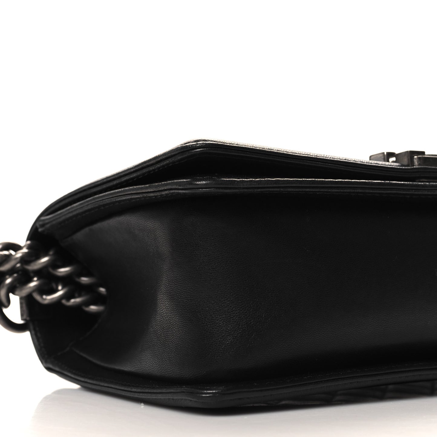 Lambskin Quilted Medium Boy Flap Black