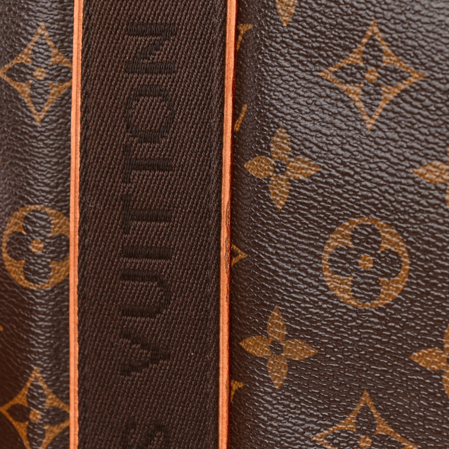 Louis Vuitton Monogram Cabas Beaubourg 12 of 13
