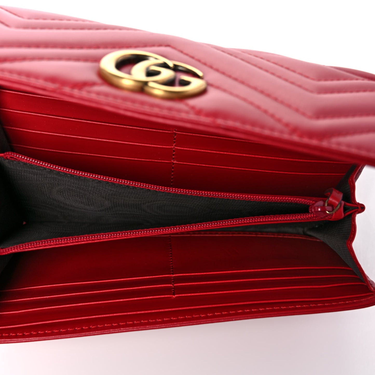 Calfskin Matelasse GG Marmont Continental Wallet Hibiscus Red