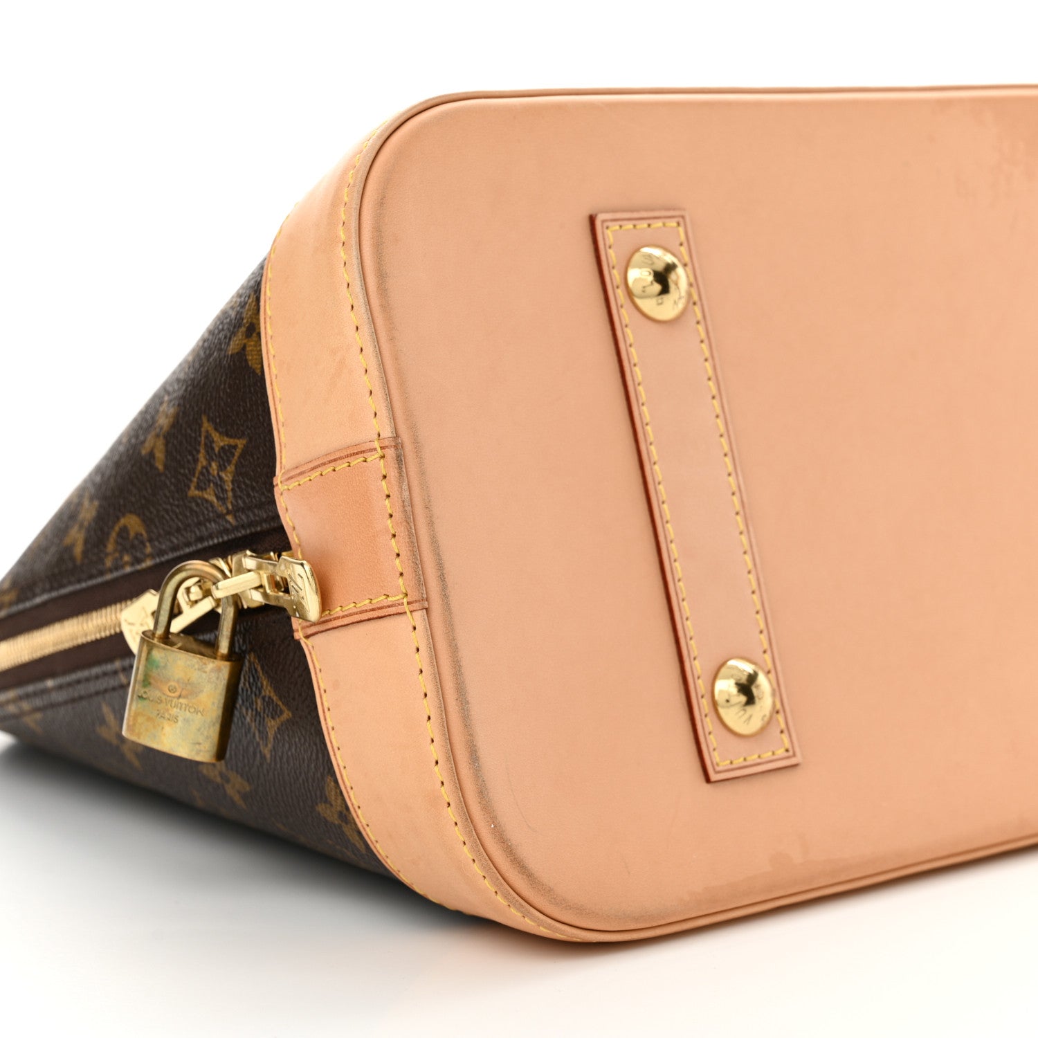 Louis Vuitton Monogram Alma MM 9 of 14