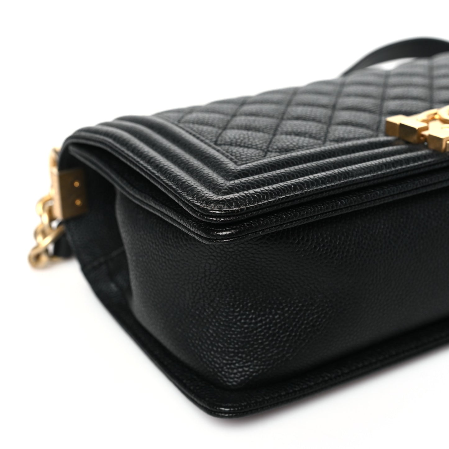 Caviar Quilted Medium Boy Flap Black