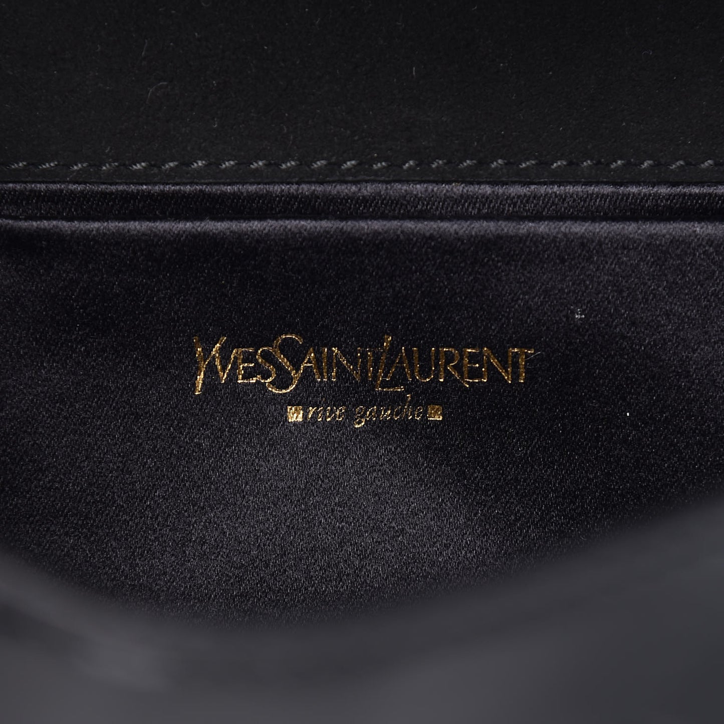 Patent Y-Mail Clutch Black