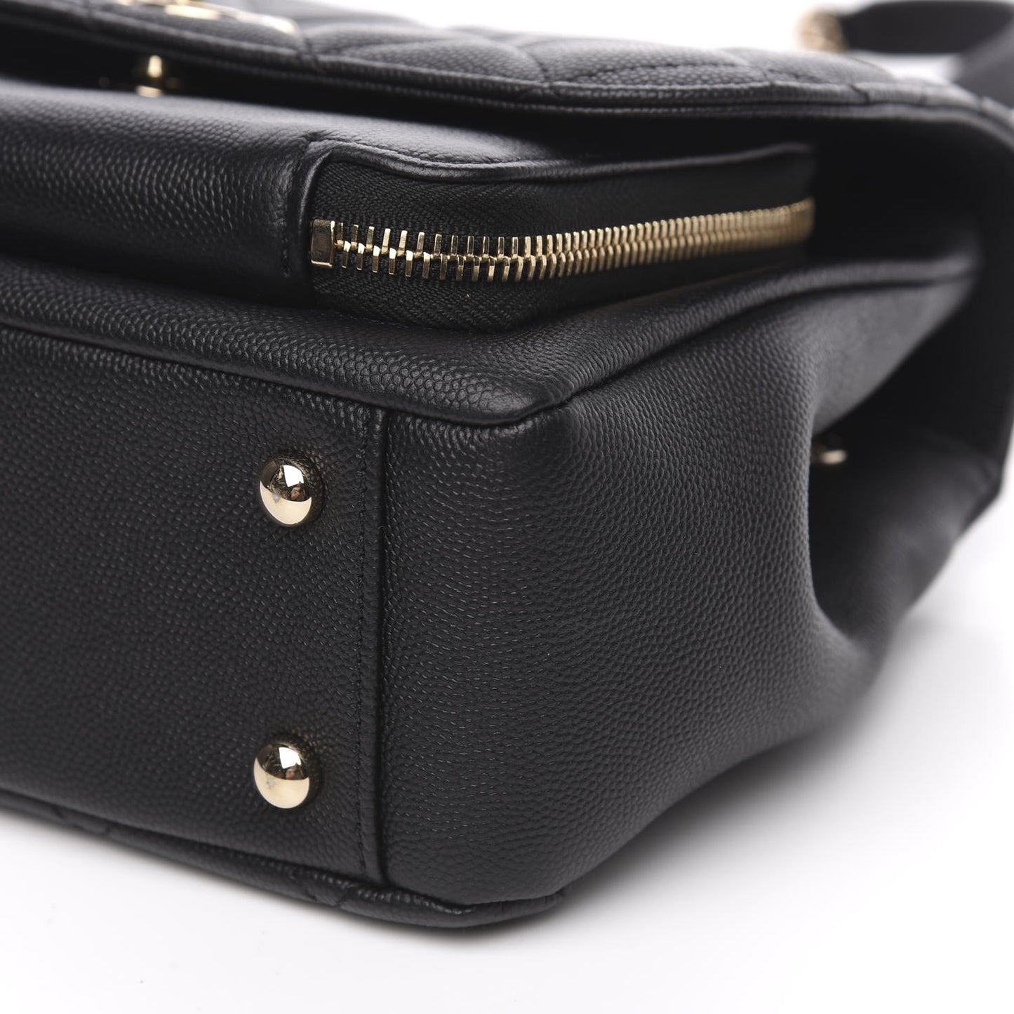 Caviar Quilted Medium Business Affinity Flap Black