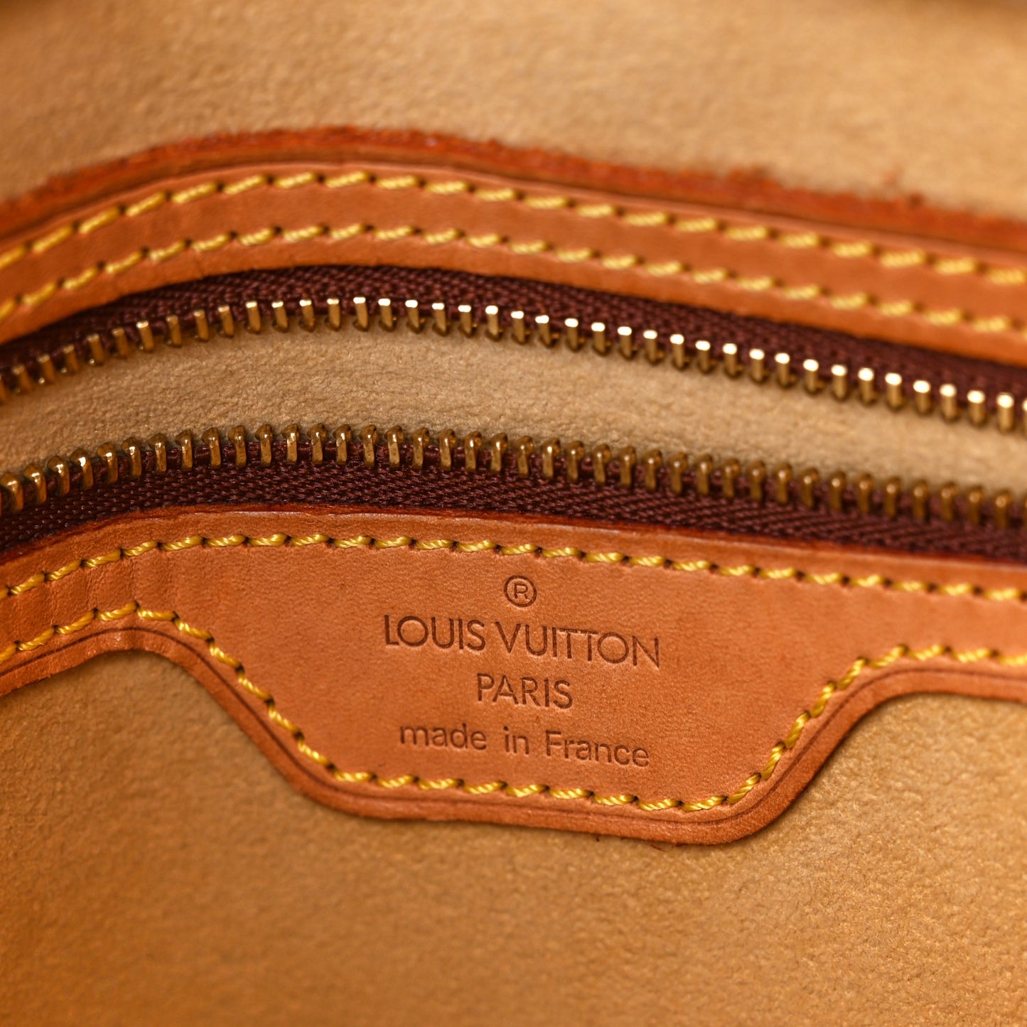 Monogram Looping MM