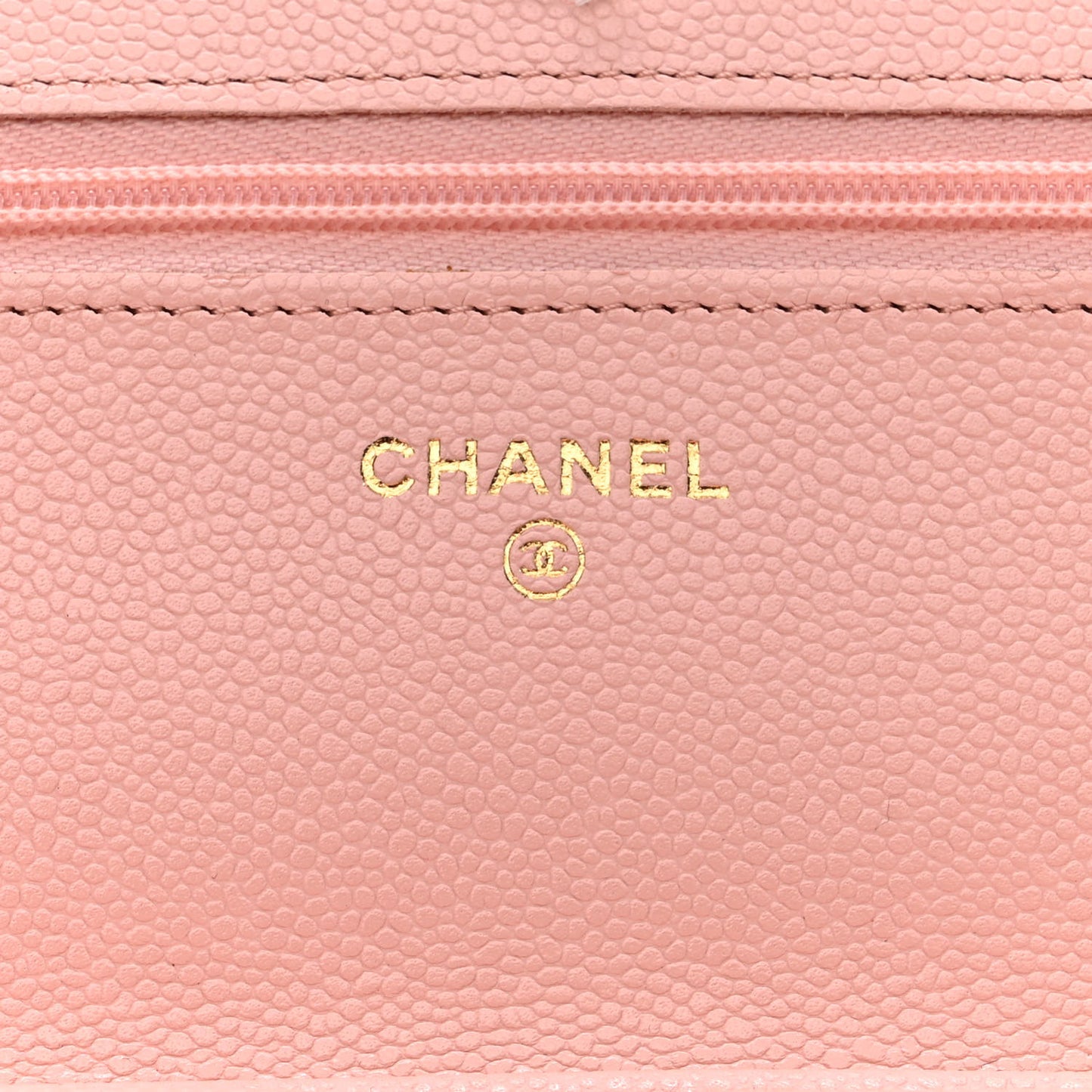 Caviar Quilted Wallet on Chain WOC Light Pink