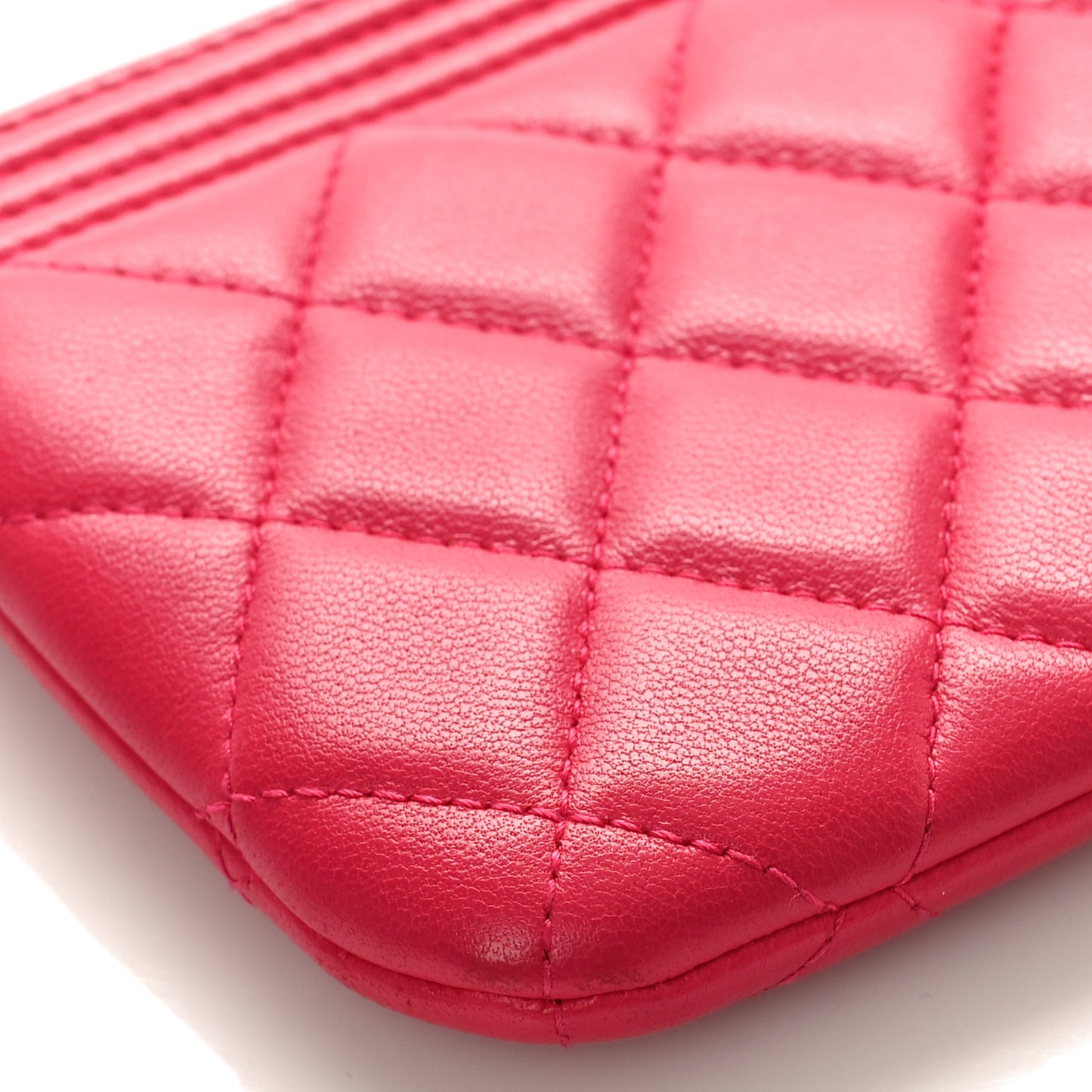 Lambskin Quilted Small Boy Zipped Pouch Red
