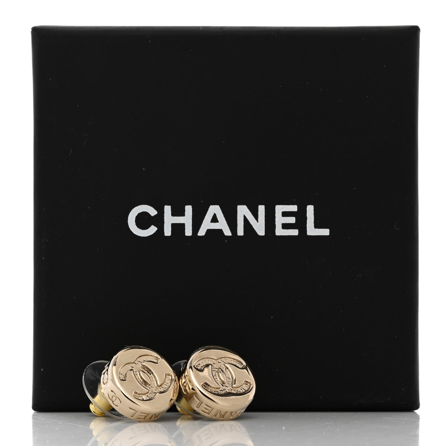 Metal Round CC Earrings Gold