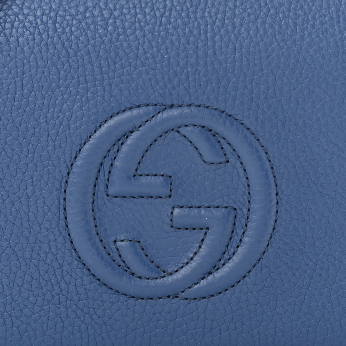 Pebbled Calfskin Soho Wallet on Chain Caspian