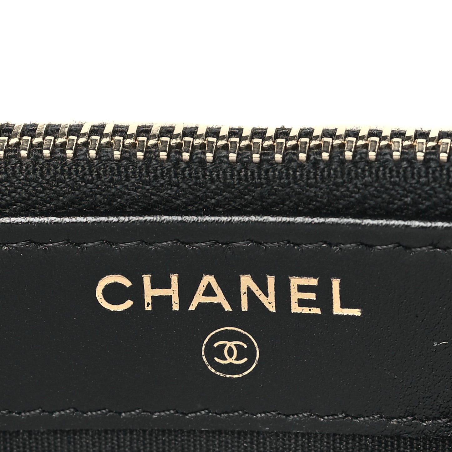 Caviar Quilted Small Clutch With Chain Black