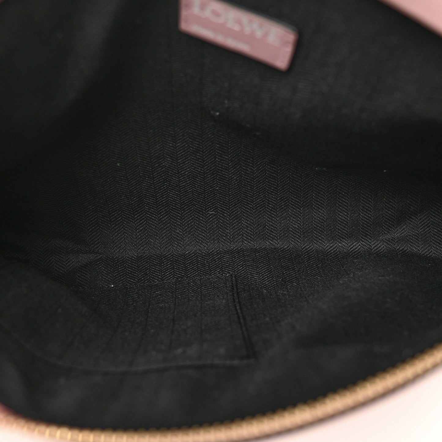 Calfskin T Pouch Soft Pink