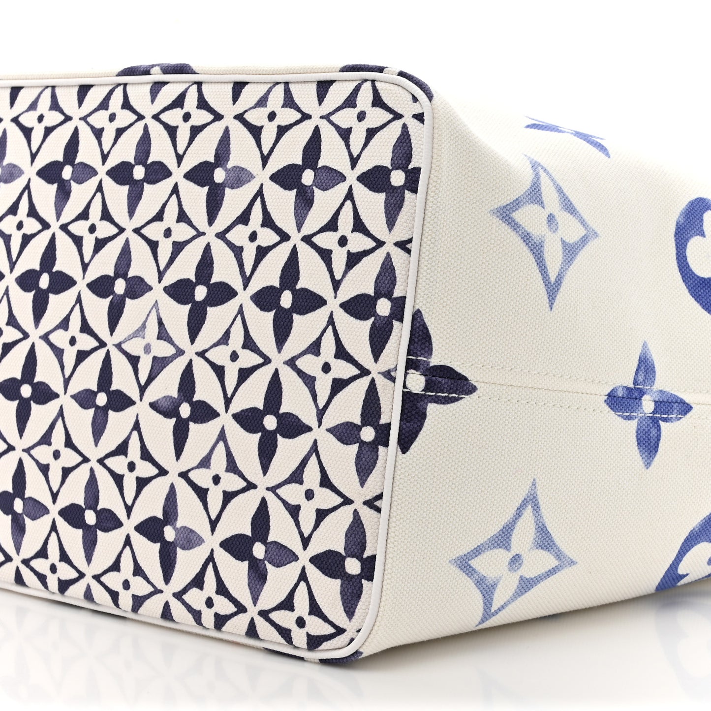 Monogram Canvas By The Pool Hawaii 2.0 Neverfull GM Blue