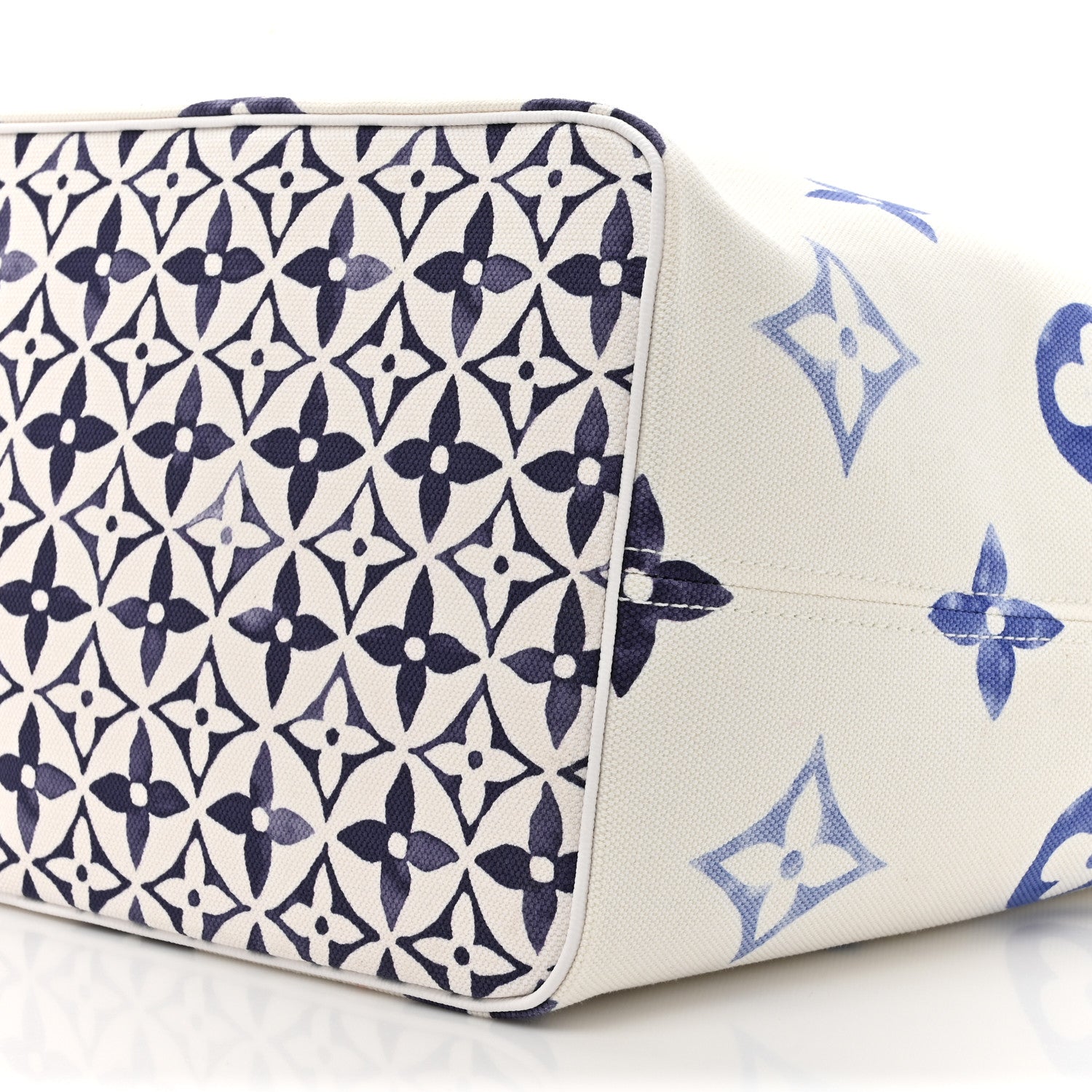 Louis Vuitton Monogram Canvas By The Pool Hawaii 2.0 Neverfull GM Blue 10 of 11