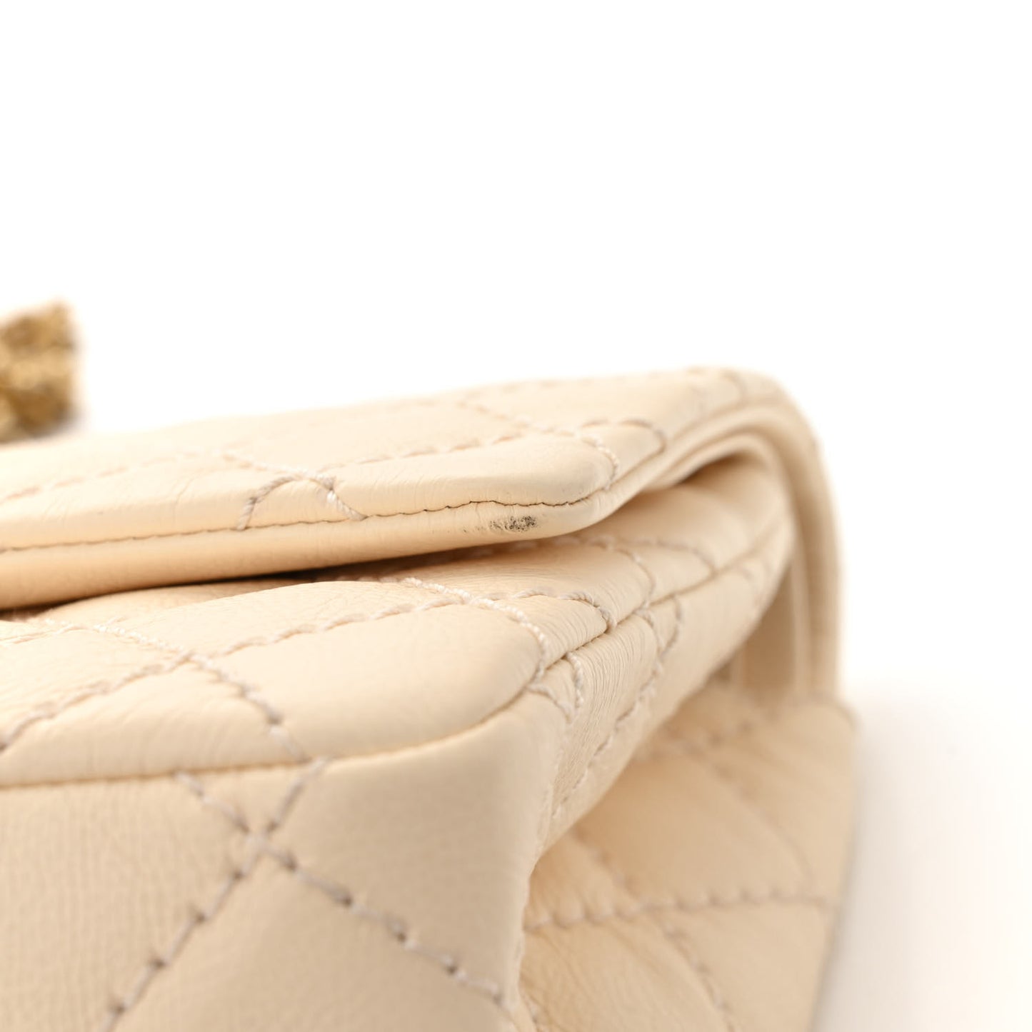 Aged Calfskin Quilted 2.55 Reissue 226 Flap Ivory