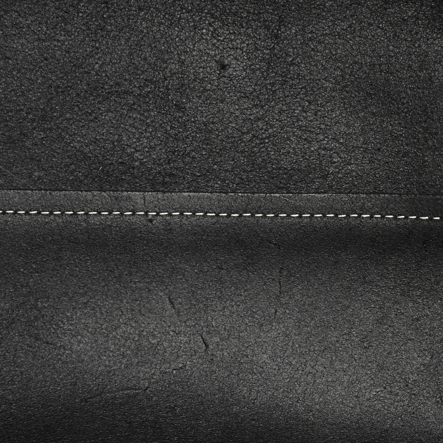 Small Grain Smooth Calfskin Medium Darryl Tote Black