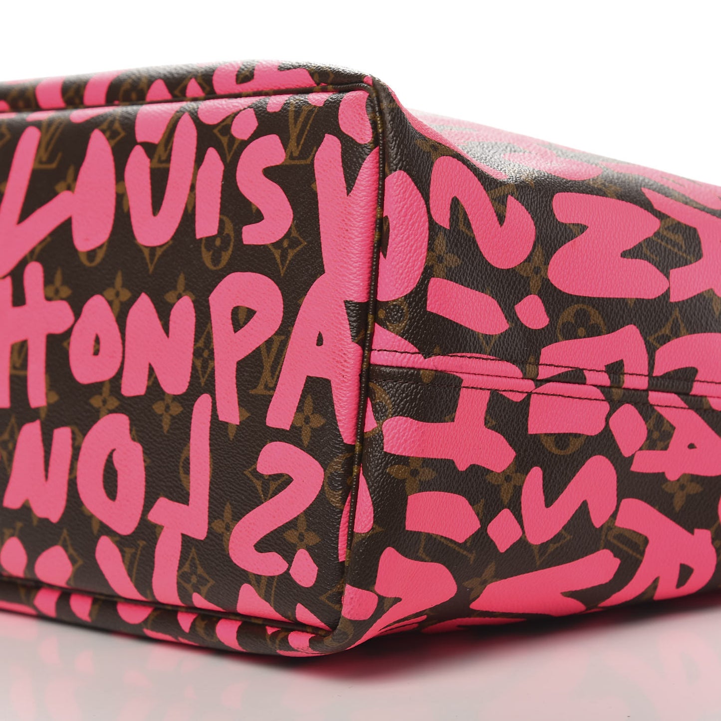 Monogram Graffiti Neverfull GM Fuchsia