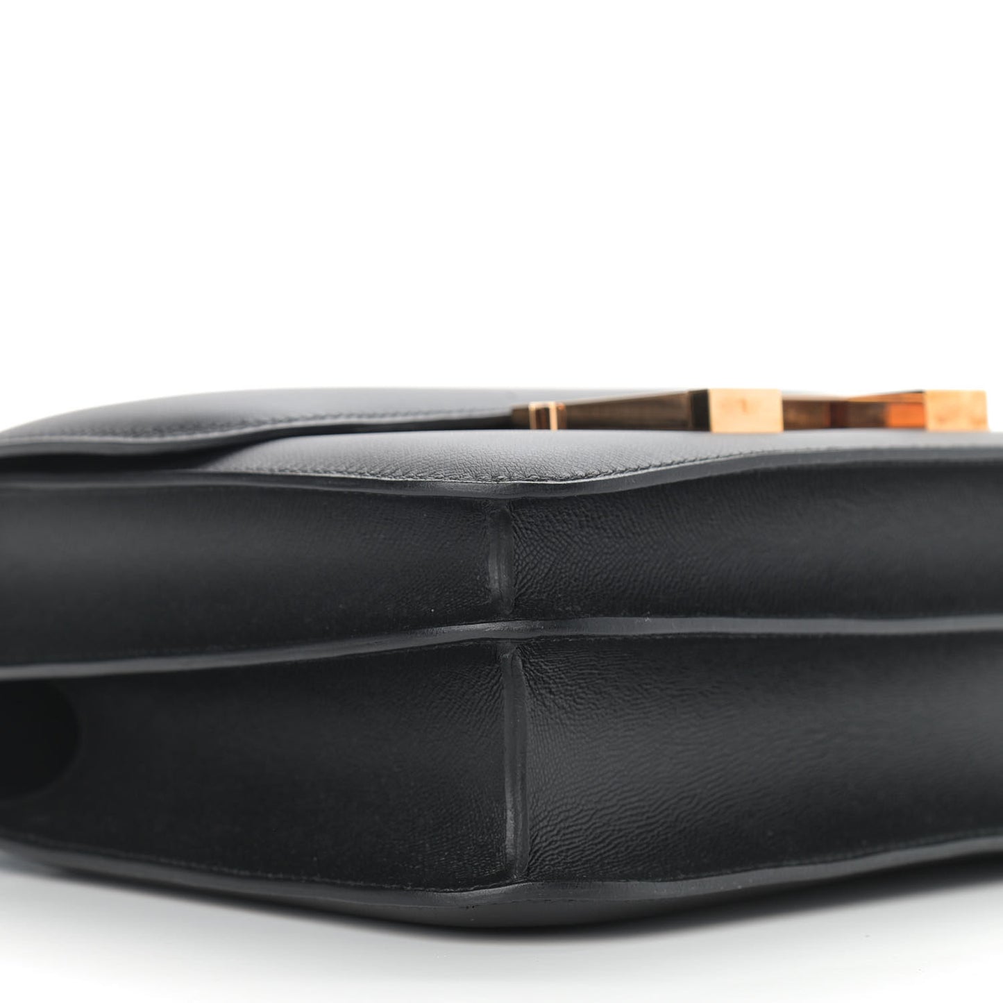 Madame Calfskin Constance 24 Black