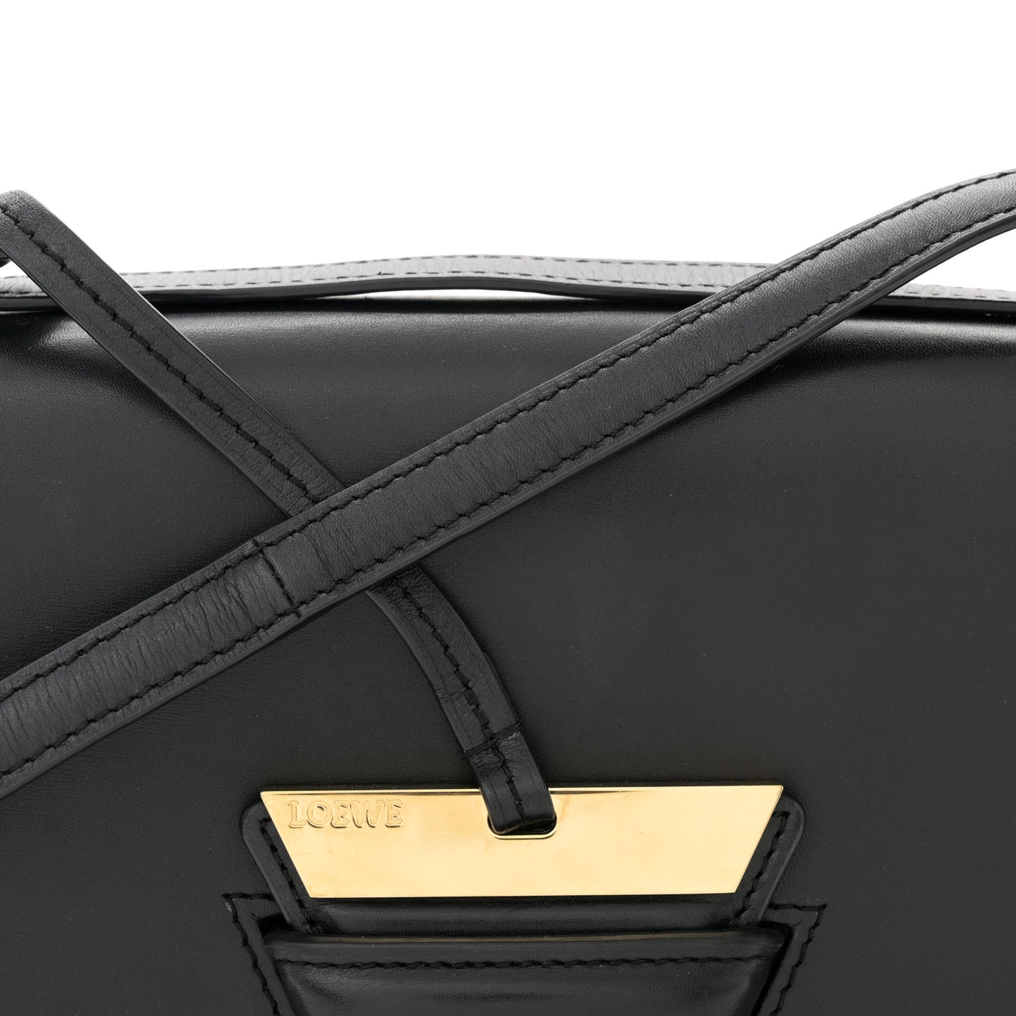 Calfskin Medium Barcelona Shoulder Bag Black