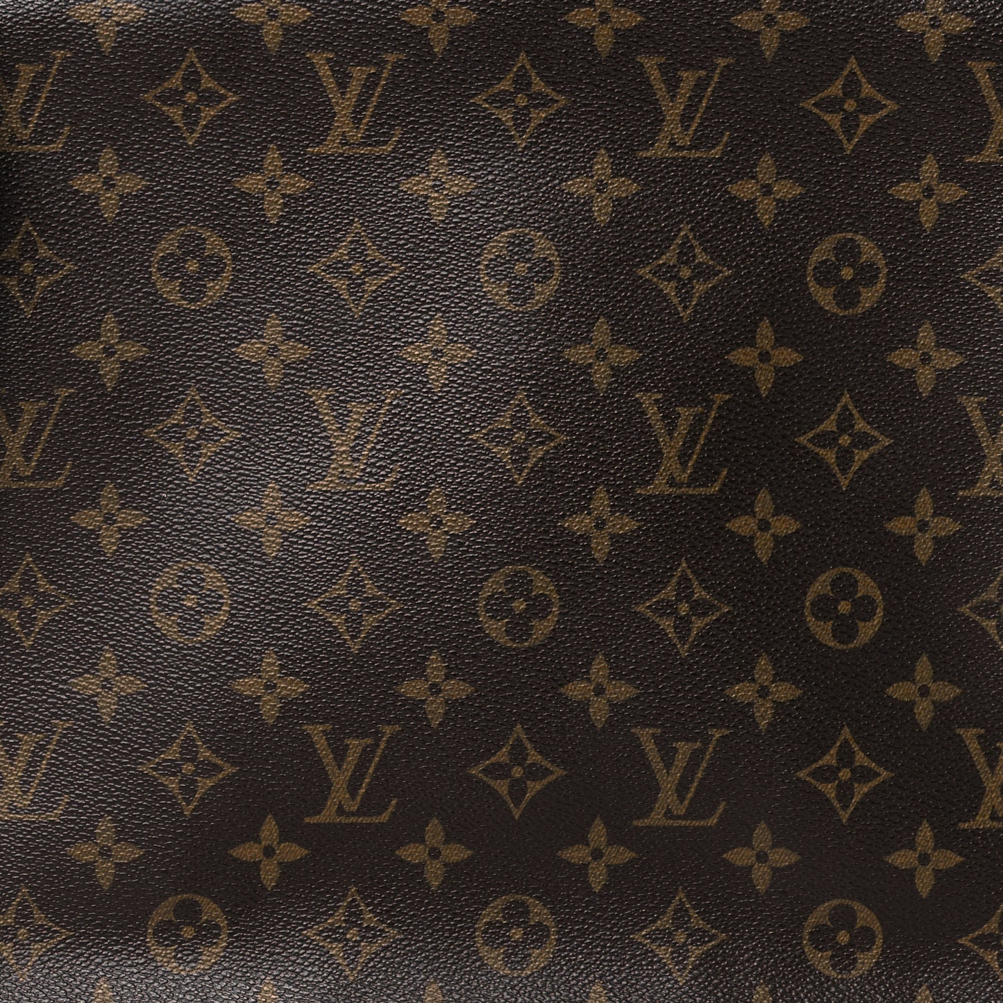Monogram Macassar District MM